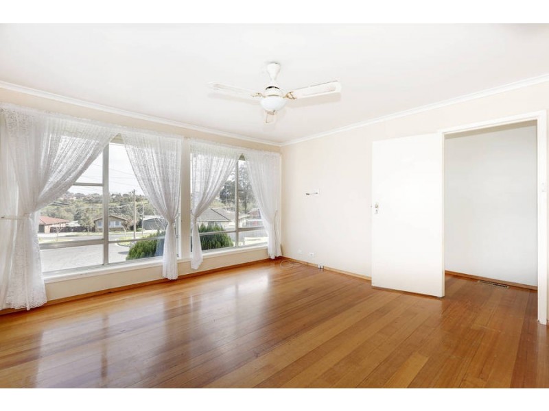 5 Olinda Court, Broadmeadows VIC 3047