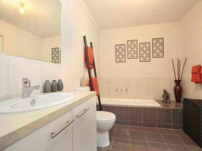 9/213-215 Camp Road, Broadmeadows VIC 3047