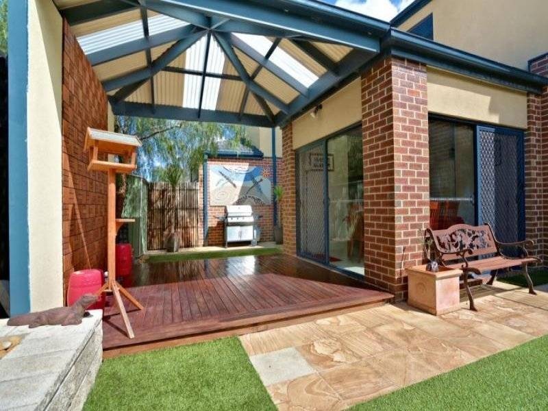 9/213-215 Camp Road, Broadmeadows VIC 3047