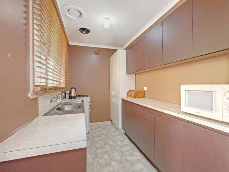 104 Ripplebrook Dr, Broadmeadows VIC 3047