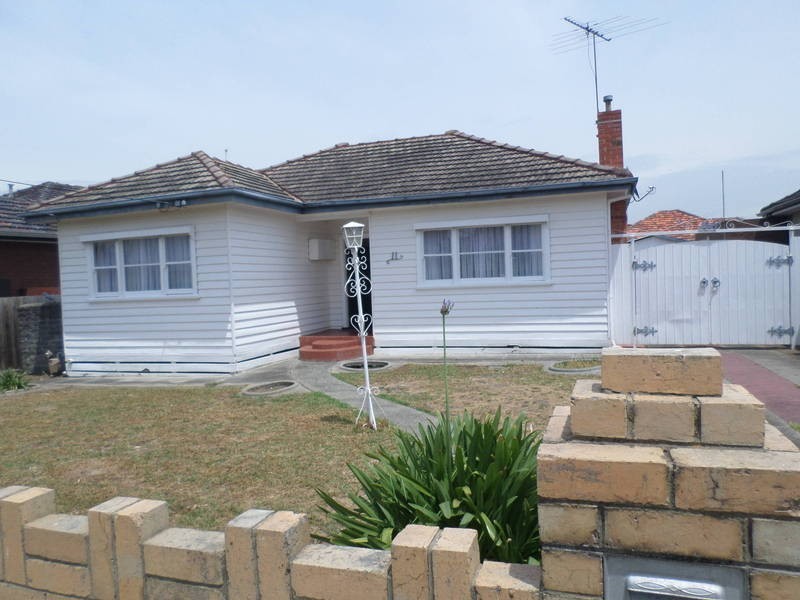 11 Welch Street, Fawkner VIC 3060