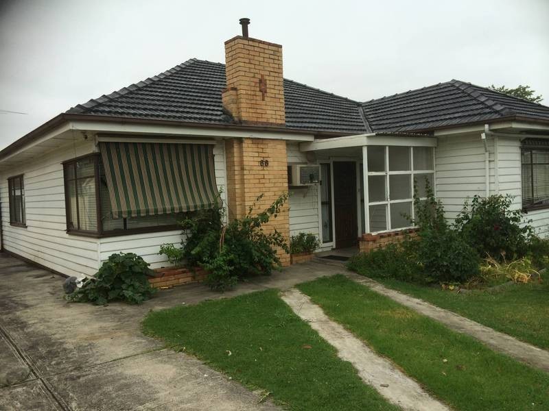 66 PLUMPTON AVENUE, Glenroy VIC 3046