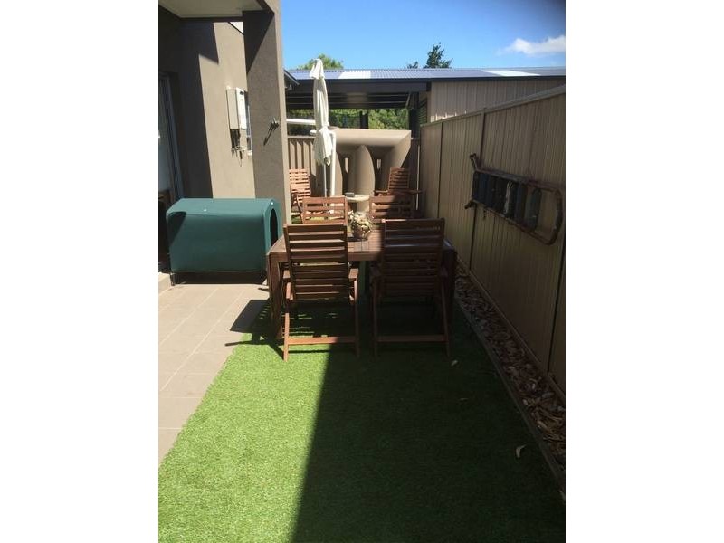 4 GERVASE AVENUE, Glenroy VIC 3046
