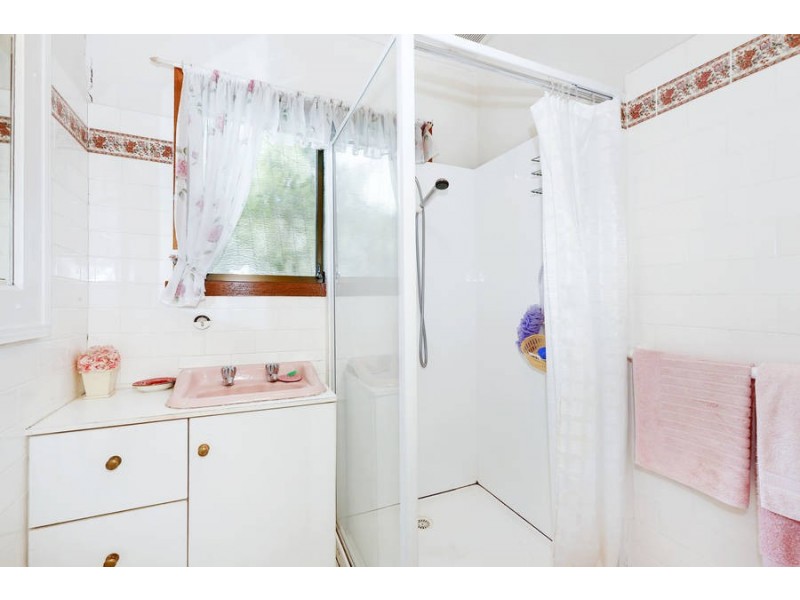 327  CAMP ROAD, Broadmeadows VIC 3047