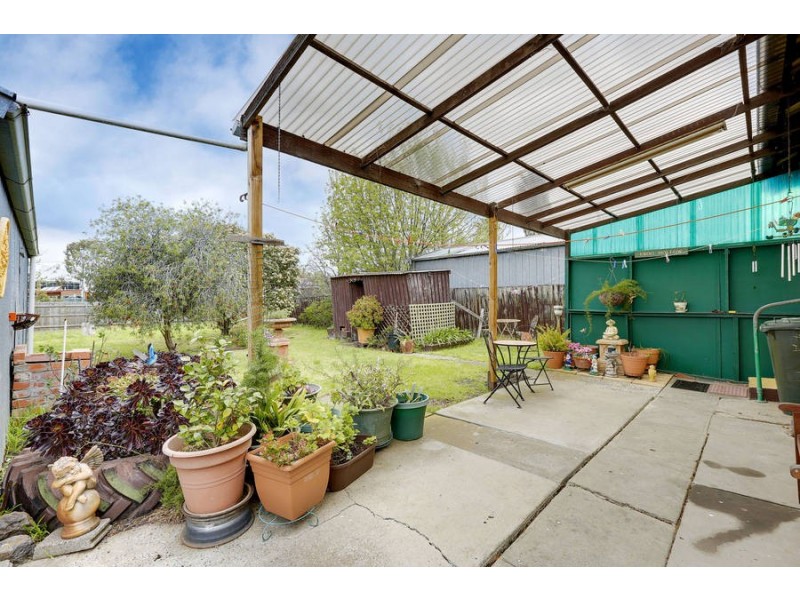 327  CAMP ROAD, Broadmeadows VIC 3047