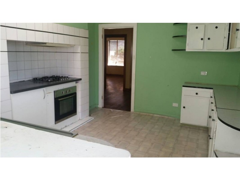 39 BELAIR AVENUE, Glenroy VIC 3046