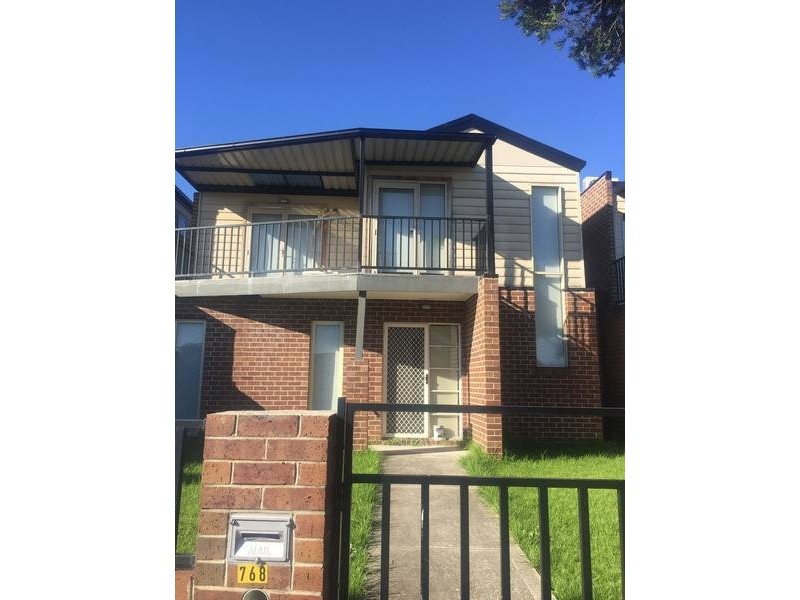 2/768 Pascoe Vale Road, Glenroy VIC 3046