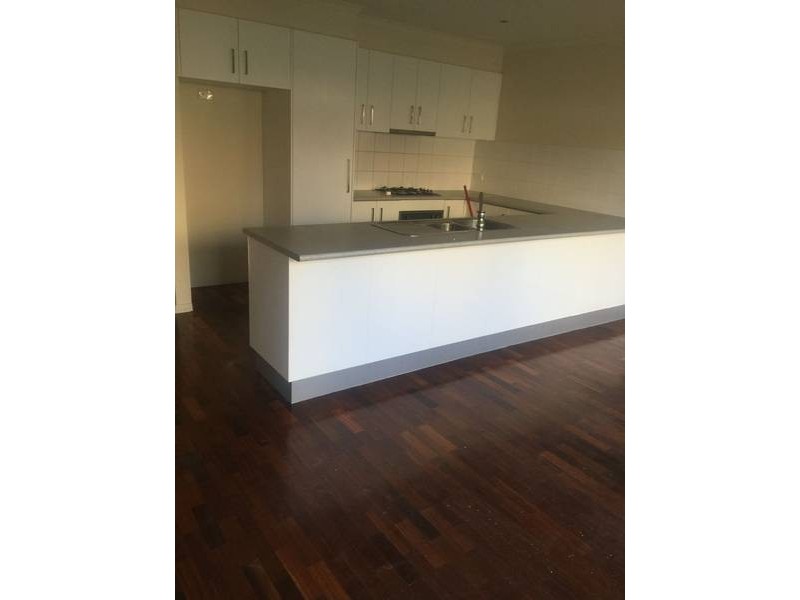 2/768 Pascoe Vale Road, Glenroy VIC 3046