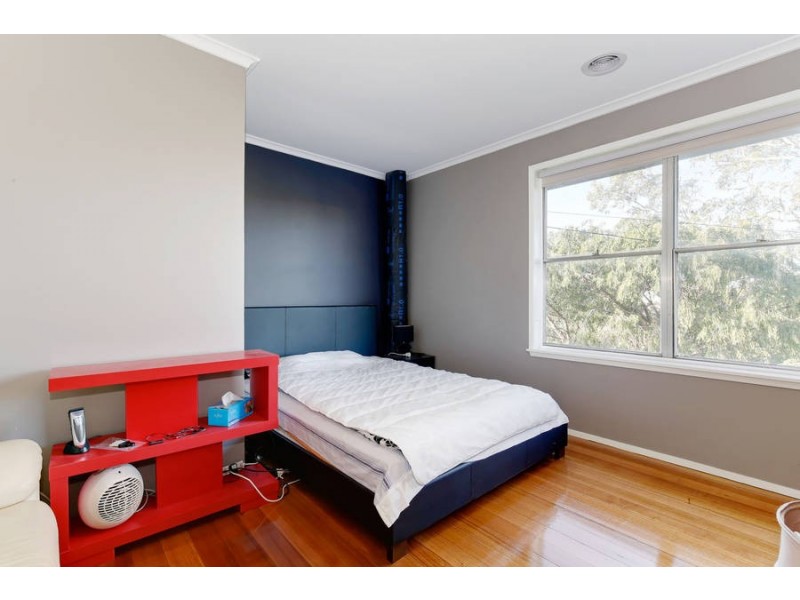 75 DALLAS DRIVE, Dallas VIC 3047