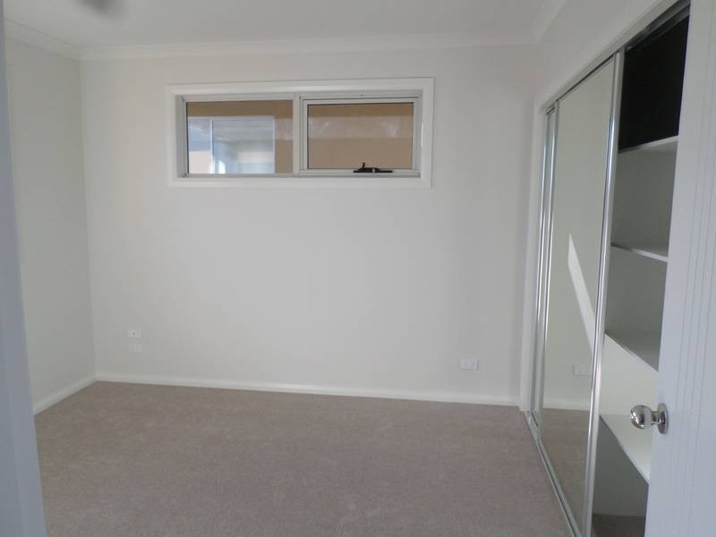 2/100 WARANGA CRESCENT, Broadmeadows VIC 3047