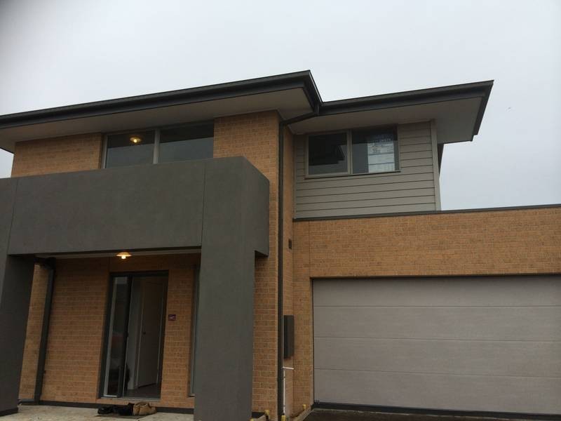 13 TURION DRIVE, Mickleham VIC 3064