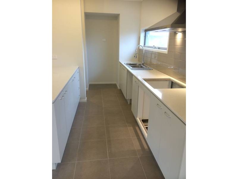 13 TURION DRIVE, Mickleham VIC 3064