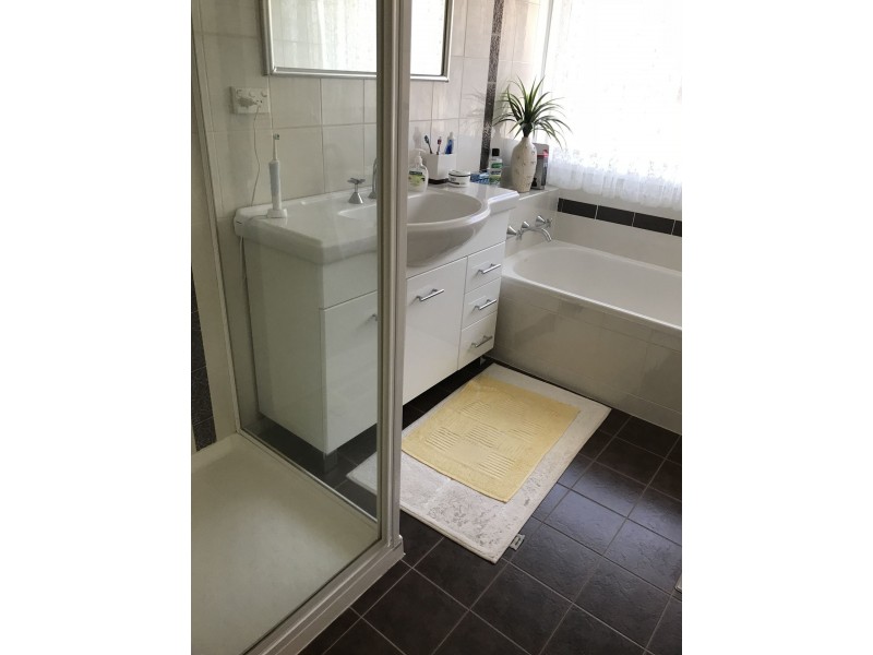 52 OUTLOOK DRIVE, Glenroy VIC 3046