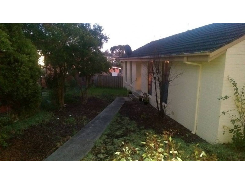 9 Heywood Crescent, Broadmeadows VIC 3047