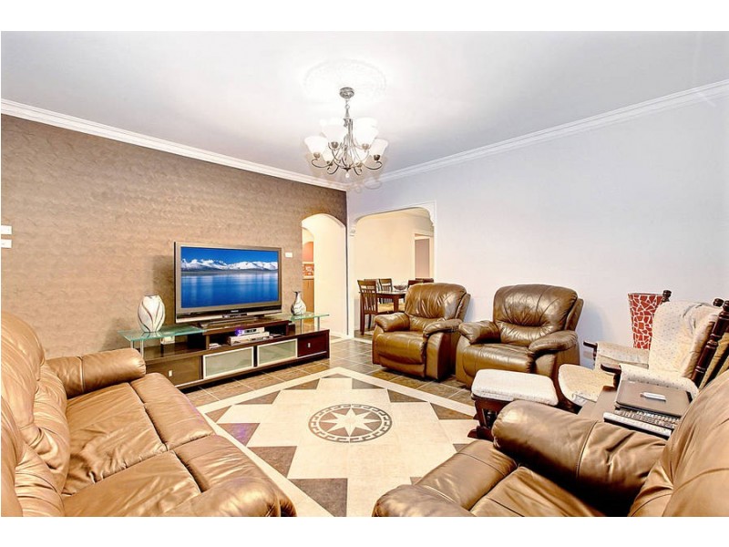 22 HOLBERRY, Broadmeadows VIC 3047