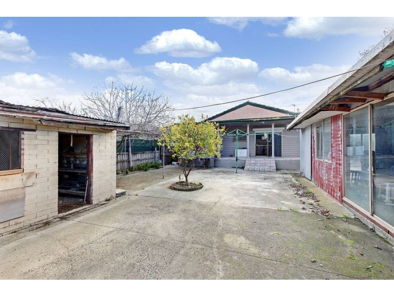 22 HOLBERRY, Broadmeadows VIC 3047