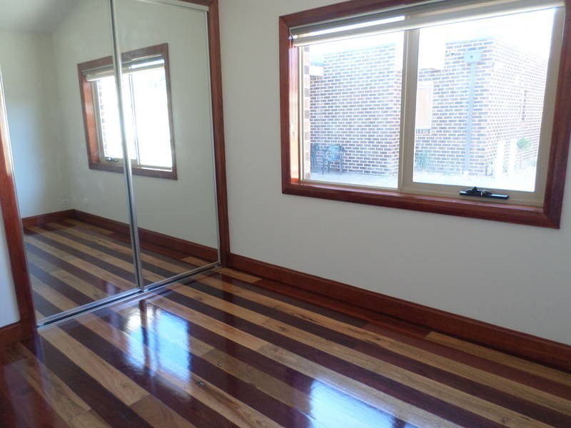 3/15 GISH COURT, Hadfield VIC 3046