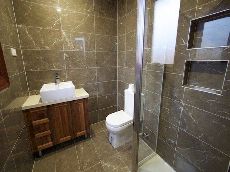 2/6 BLANCHE COURT, Coburg VIC 3058