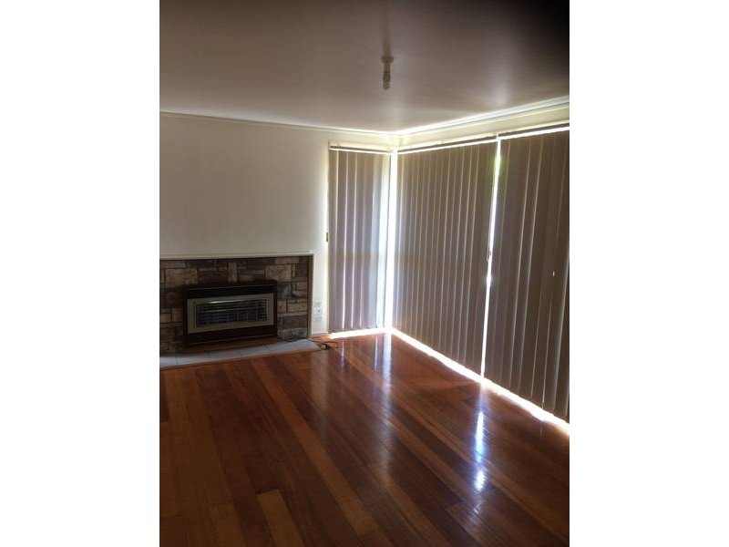 39 MILLEWA CRESCENT, Dallas VIC 3047