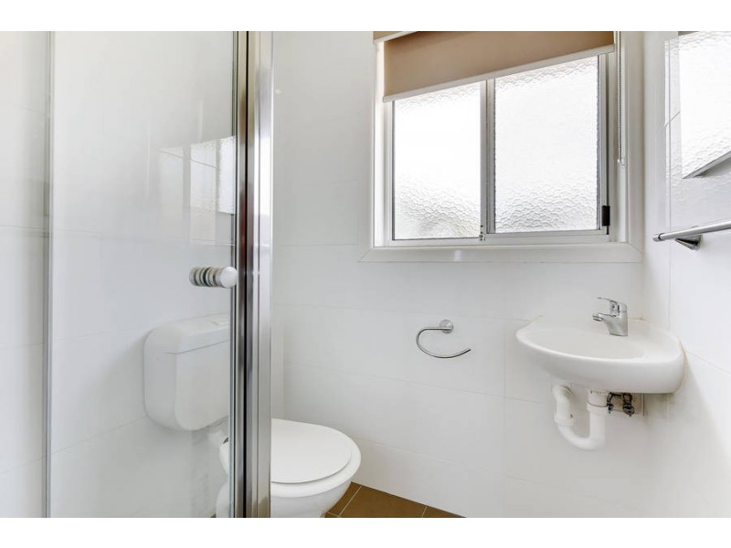 10 BESSELL COURT, Jacana VIC 3047