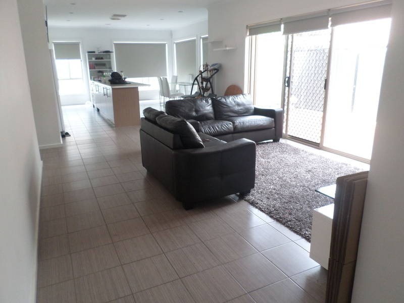 64 Grevillia Street, Craigieburn VIC 3064