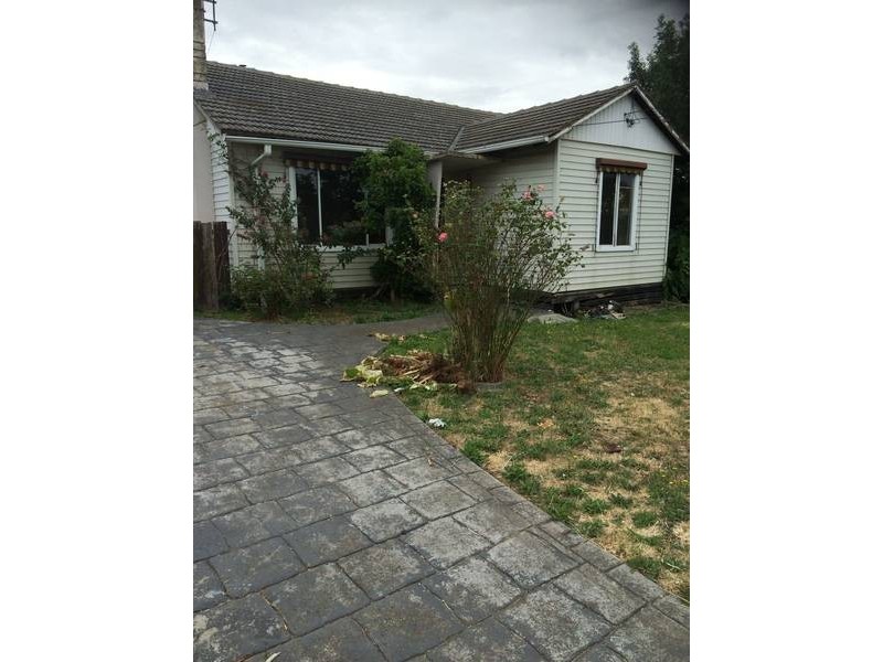 10 DACELO AVENUE, Broadmeadows VIC 3047