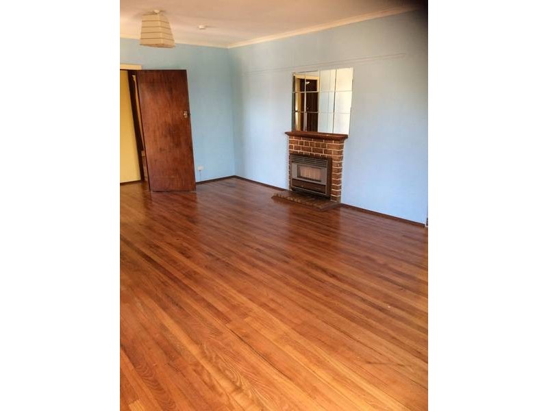 2  CHARLTON STREET, Broadmeadows VIC 3047