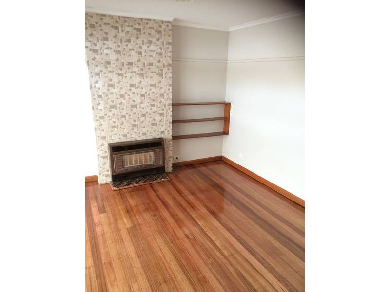 148 LANGTON STREET, Jacana VIC 3047