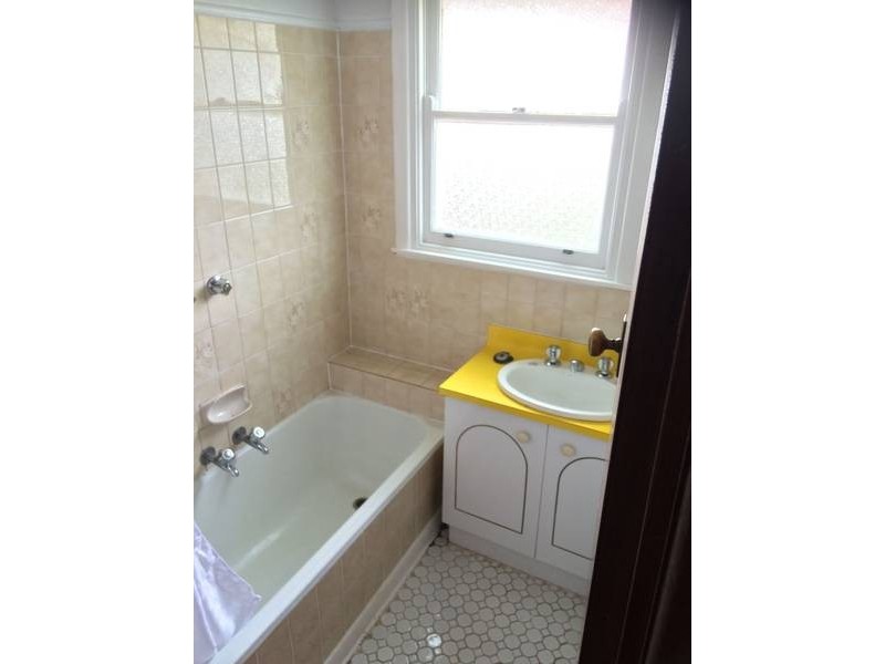 148 LANGTON STREET, Jacana VIC 3047