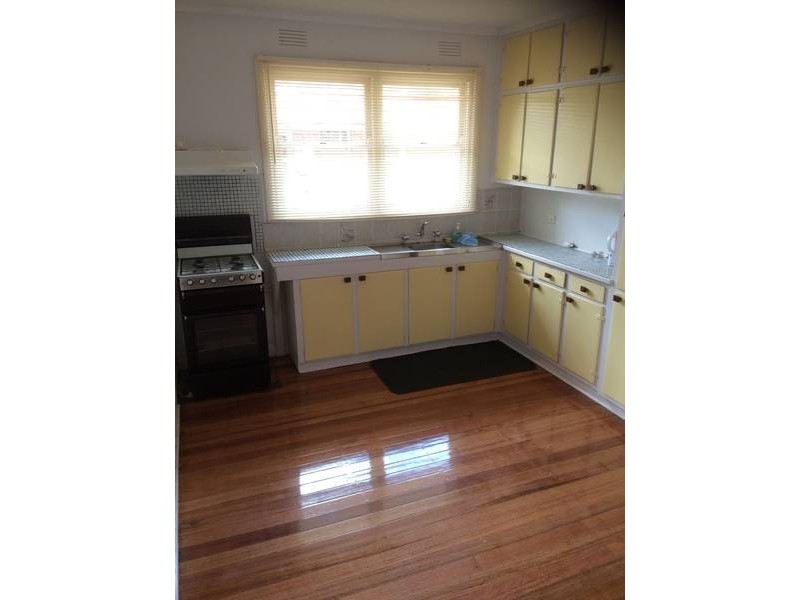 148 LANGTON STREET, Jacana VIC 3047