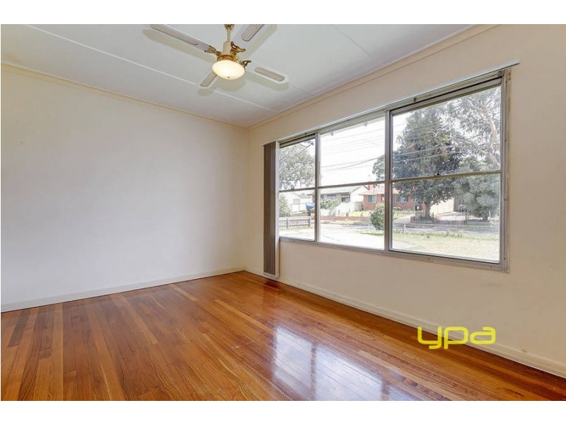 24 Echuca Street, Dallas VIC 3047