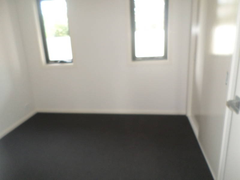 2/75 HUBERT AVENUE, Glenroy VIC 3046