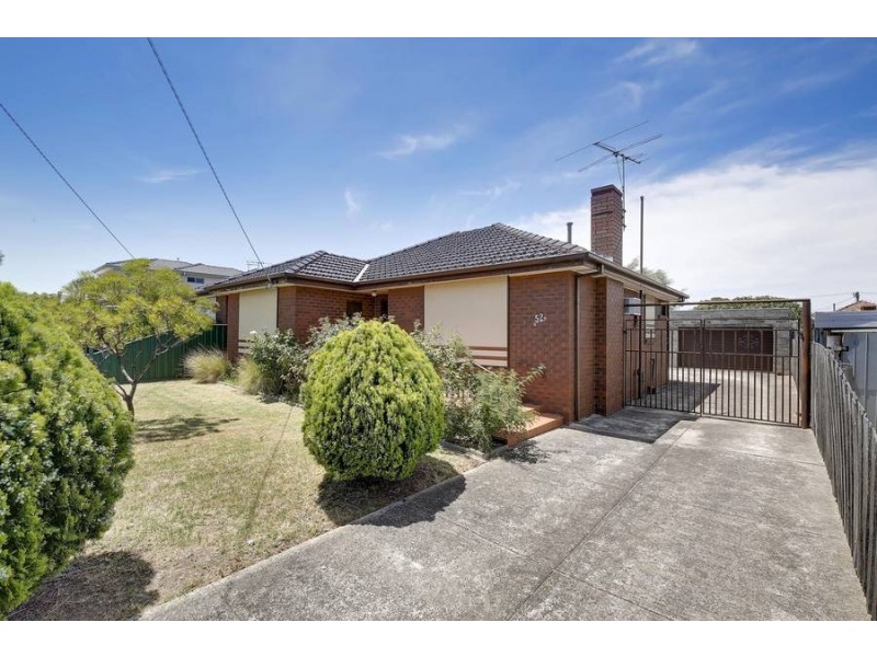52 WIDFORD STREET, Glenroy VIC 3046