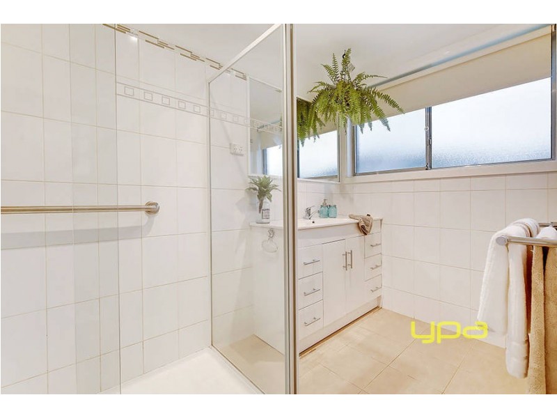 36 Tooradin Avenue, Dallas VIC 3047