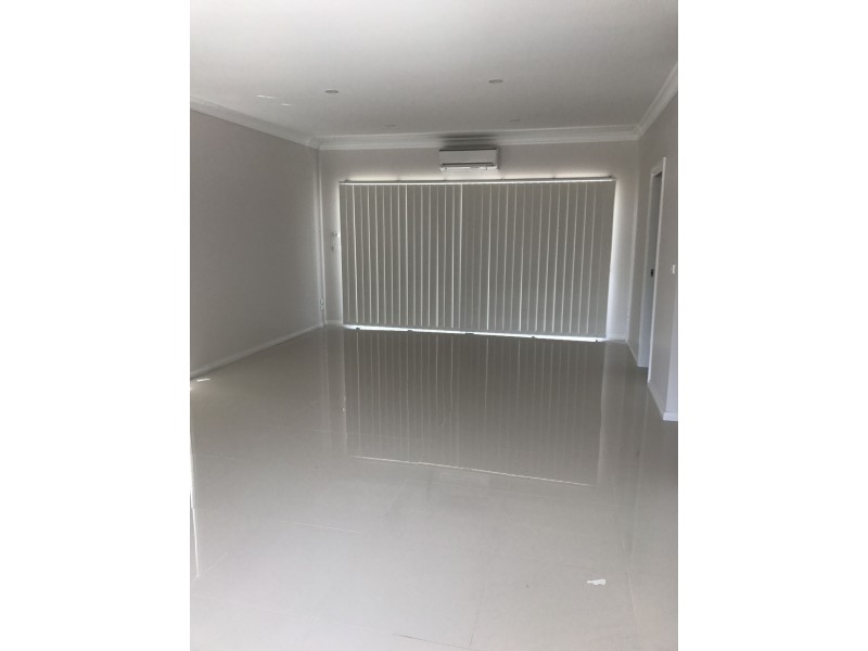 6/10 PARIS ROAD, Broadmeadows VIC 3047