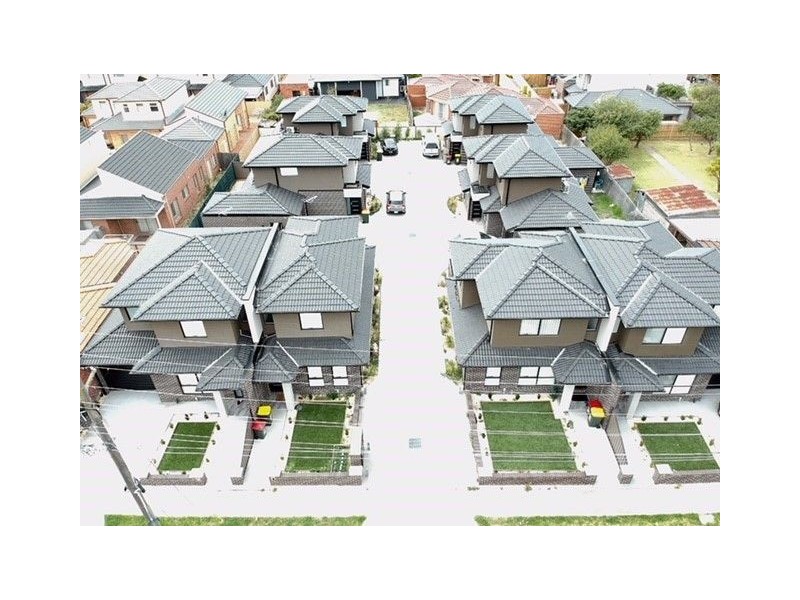 7/10 PARIS ROAD, Broadmeadows VIC 3047