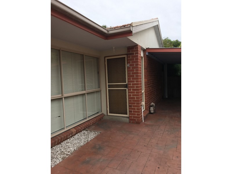 3/4 ASH COURT, Glenroy VIC 3046