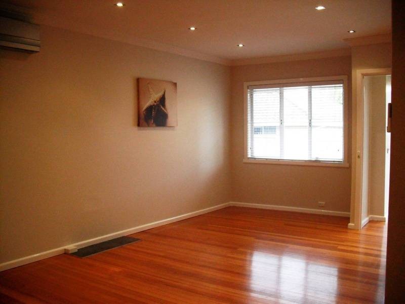 1/3  PERKIN STREET, Pascoe Vale VIC 3044