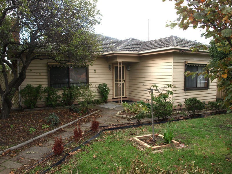 10 Rose Street, Pascoe Vale VIC 3044