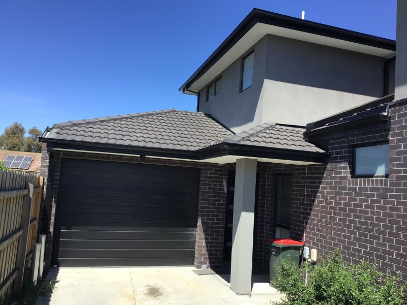 3 325 CAMP ROAD, Broadmeadows VIC 3047