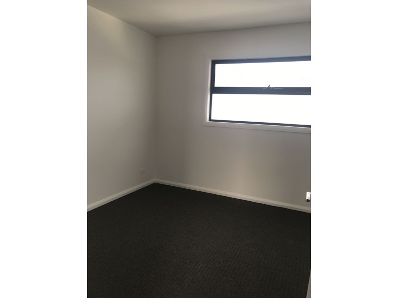 3/125 WEST STREET, Hadfield VIC 3046