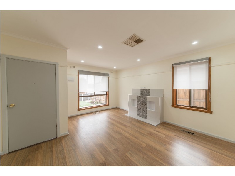 1/8 VIEW STREET, Glenroy VIC 3046