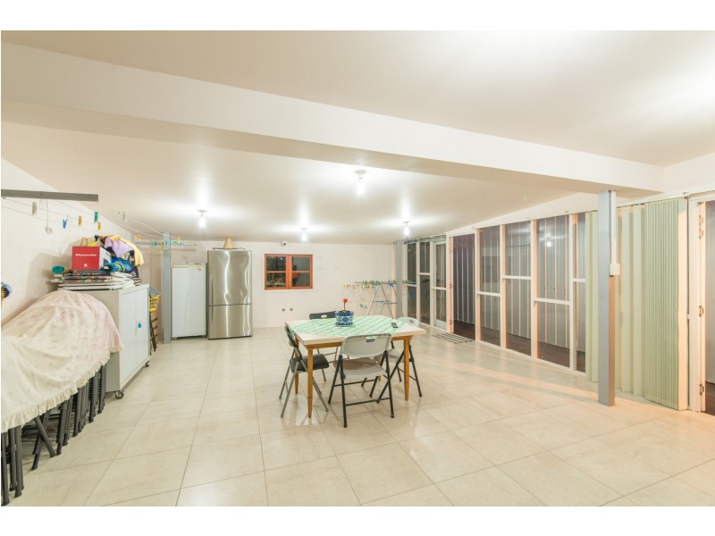 17 BANNISTER STREET, Jacana VIC 3047