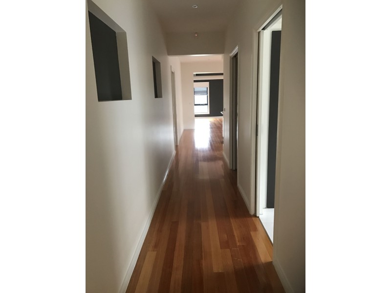 6 Balconies Way, Craigieburn VIC 3064
