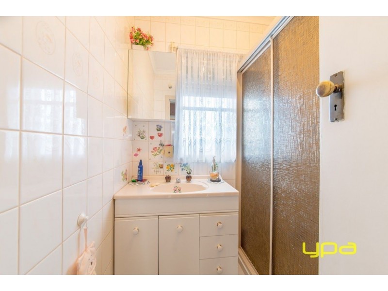 2 HOLBERRY STREET, Broadmeadows VIC 3047