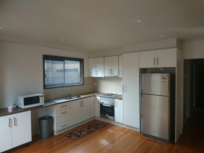 10 Lismore Street, Dallas VIC 3047