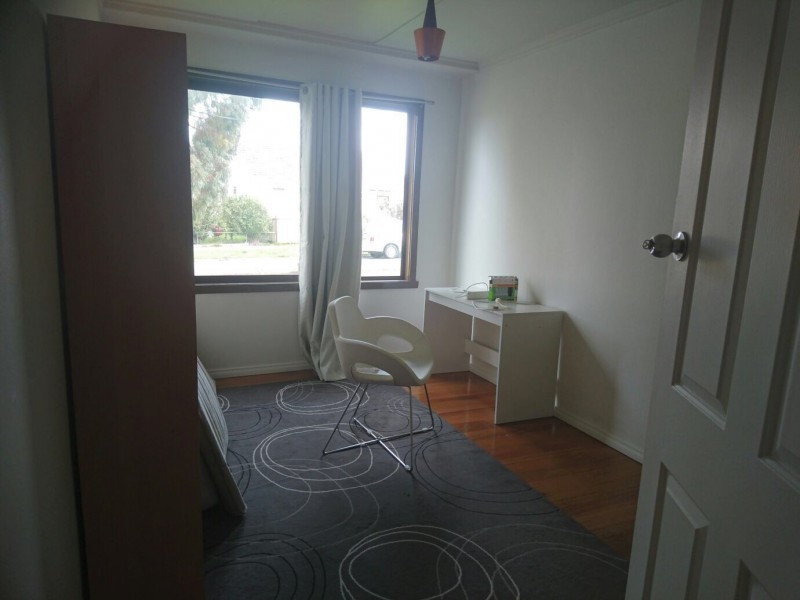 10 Lismore Street, Dallas VIC 3047