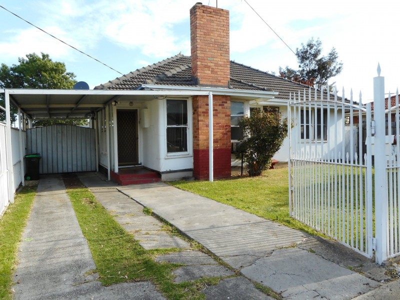 37 Heather Court, Glenroy VIC 3046