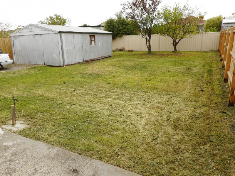 9 Drouin Street, Dallas VIC 3047