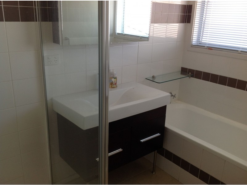 99 Corinella Crescent, Dallas VIC 3047